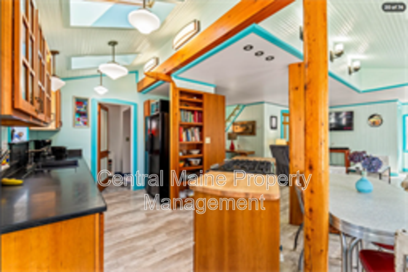 62 Evergreen Ave - Photo 4 of 15
