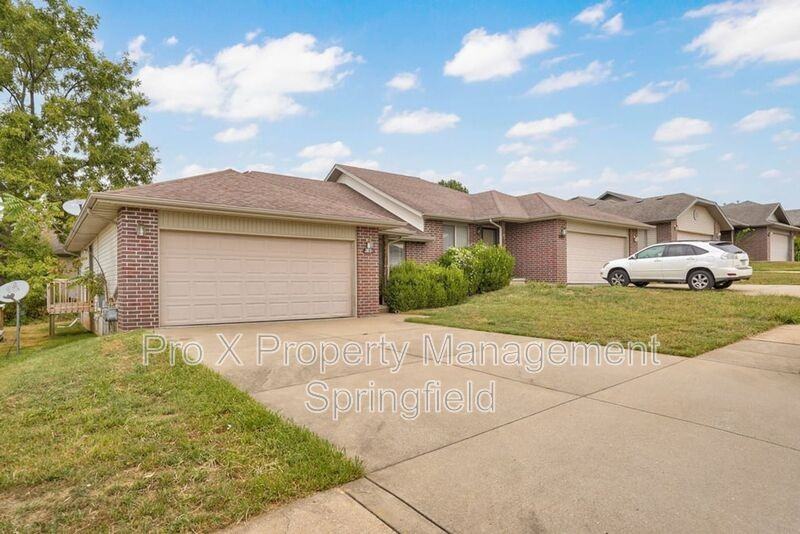 3807 W Montclair St - Photo 2 of 23