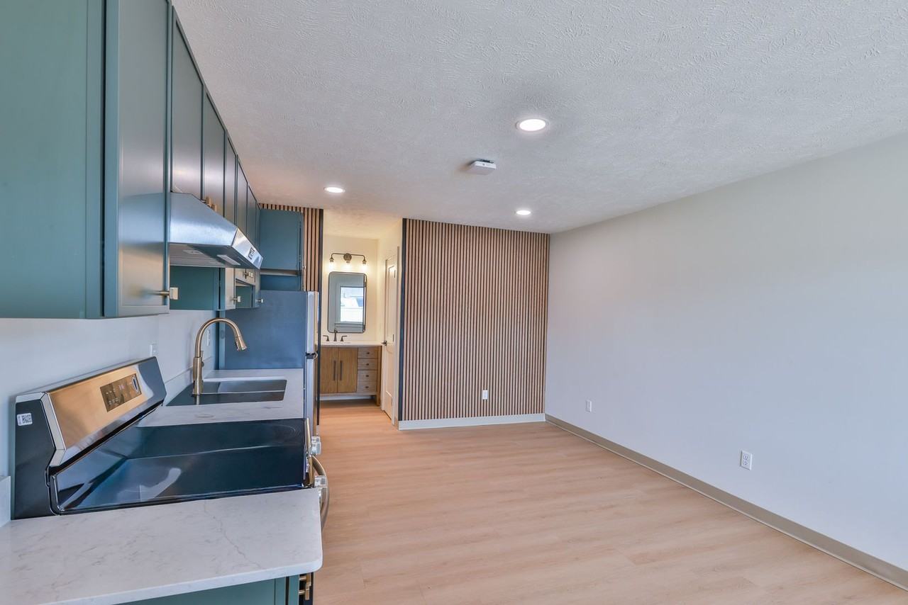 The Haven | All Utilities Included - Photo 5 of 17