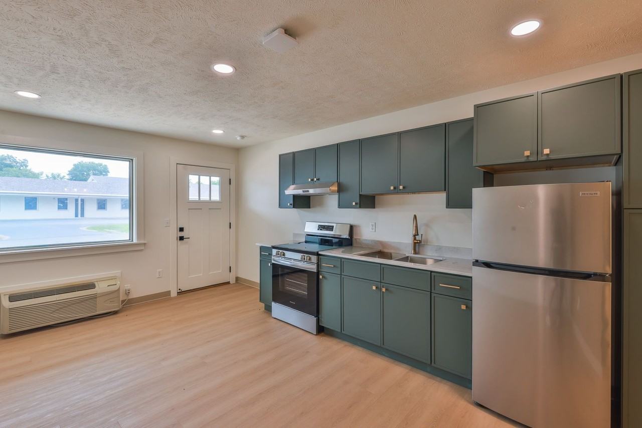 The Haven | All Utilities Included - Photo 6 of 17