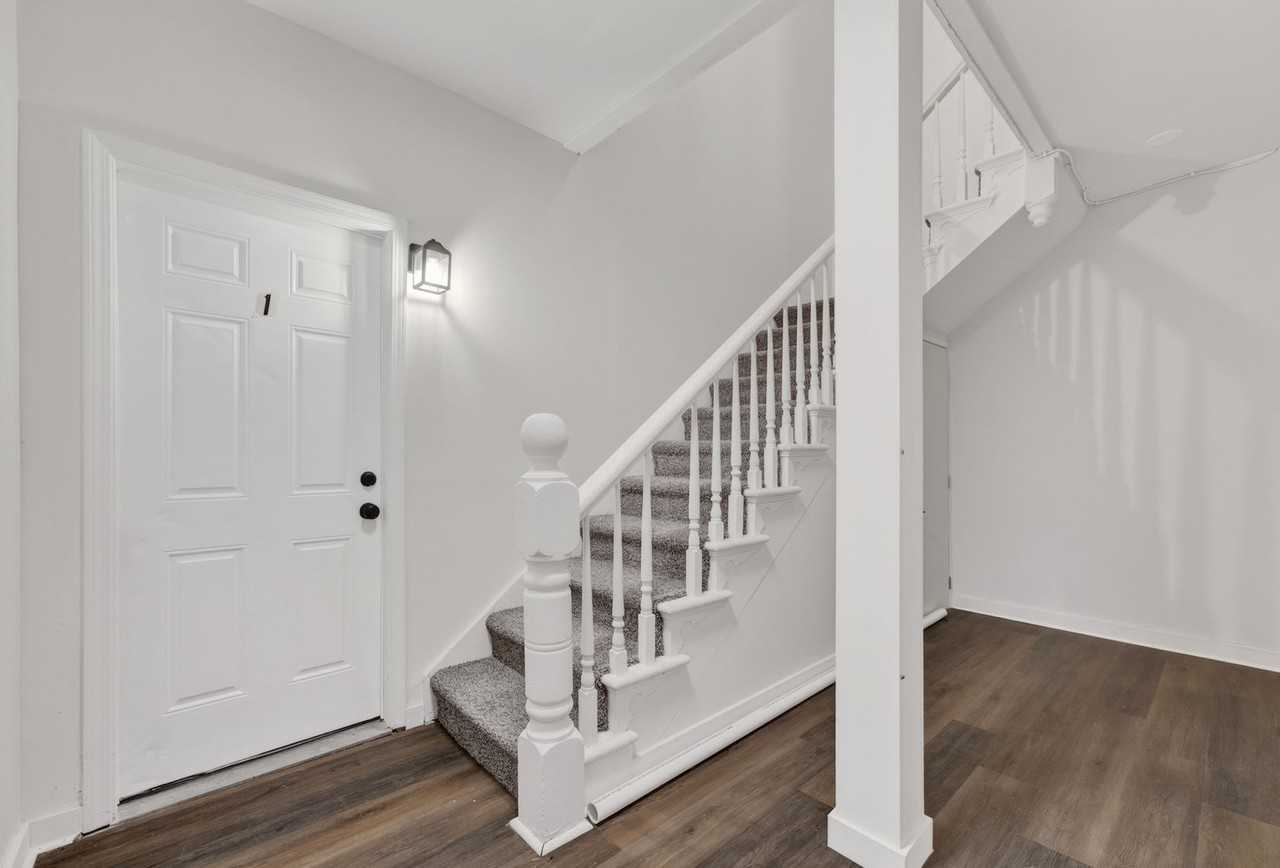 Forest St - 809 (x4) - Photo 7 of 50
