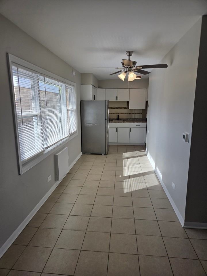 5813 West 35th Street #7 - Photo 5 of 15