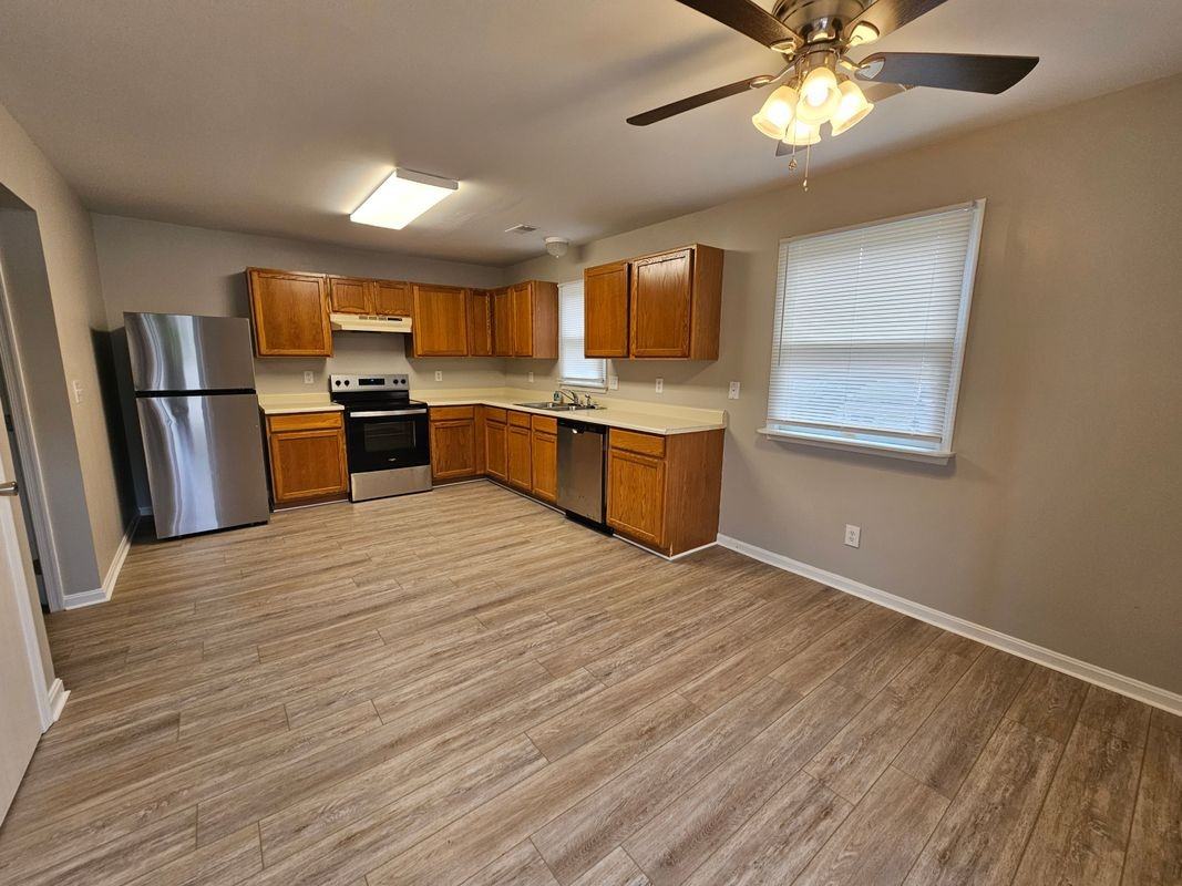 46 E Gay St - Photo 3 of 10