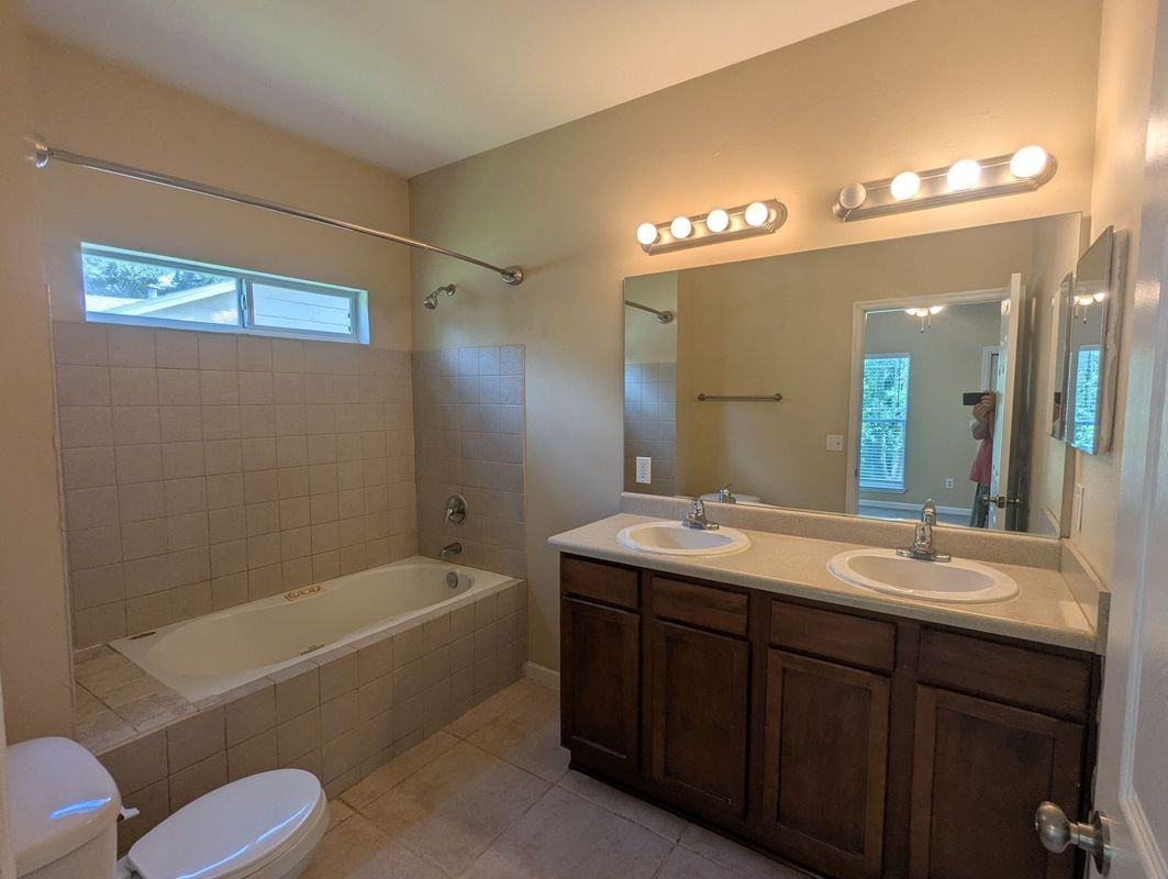 2530 Fred Smith Rd - Photo 5 of 8