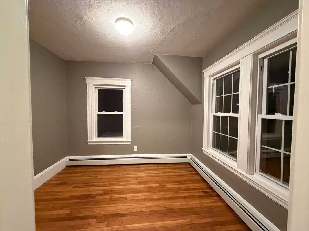 143 Campbell Ave - Photo 2 of 3