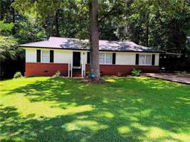 featured image of 105 Dogwood Dr
