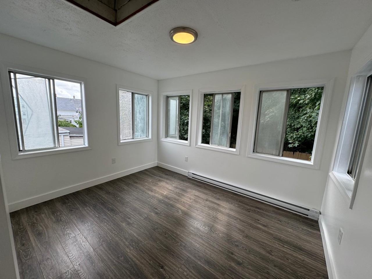 96 Webster Ave #3 - Photo 6 of 8