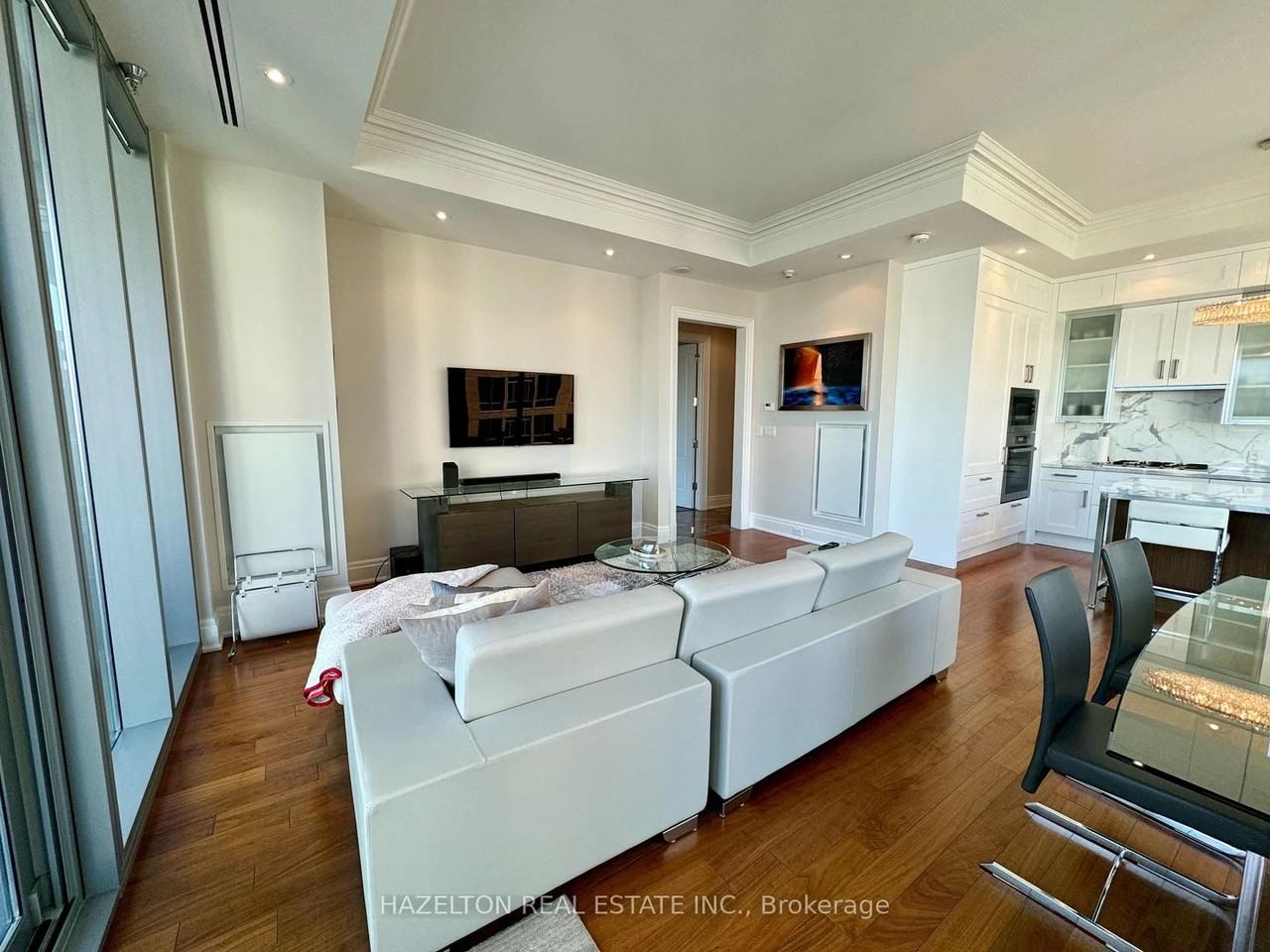 55 Scollard Street - Photo 4 of 24