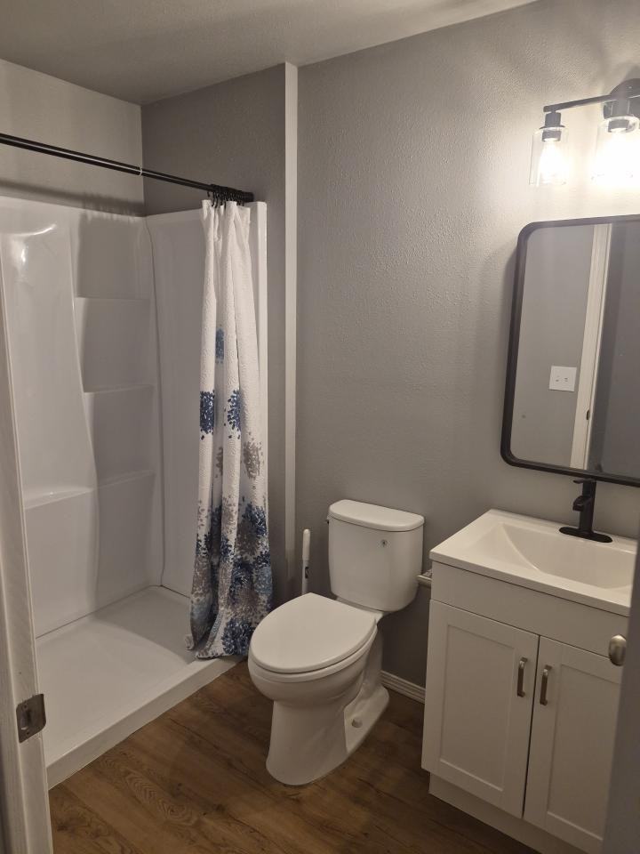 1145 Hemingway Ave - Photo 3 of 10