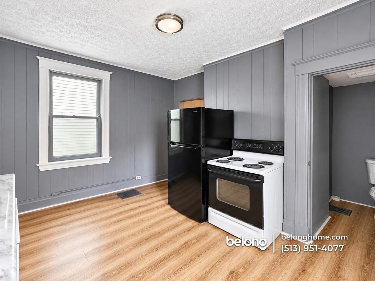 6022 Hamilton Ave - Photo 5 of 8