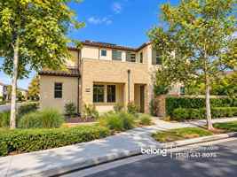 featured image of 2613 E Clara Ln