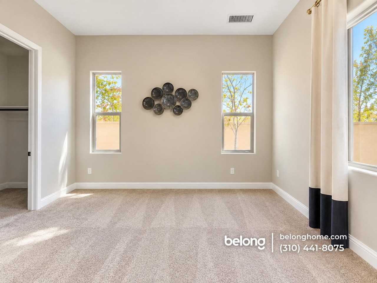 2613 E Clara Ln - Photo 7 of 13