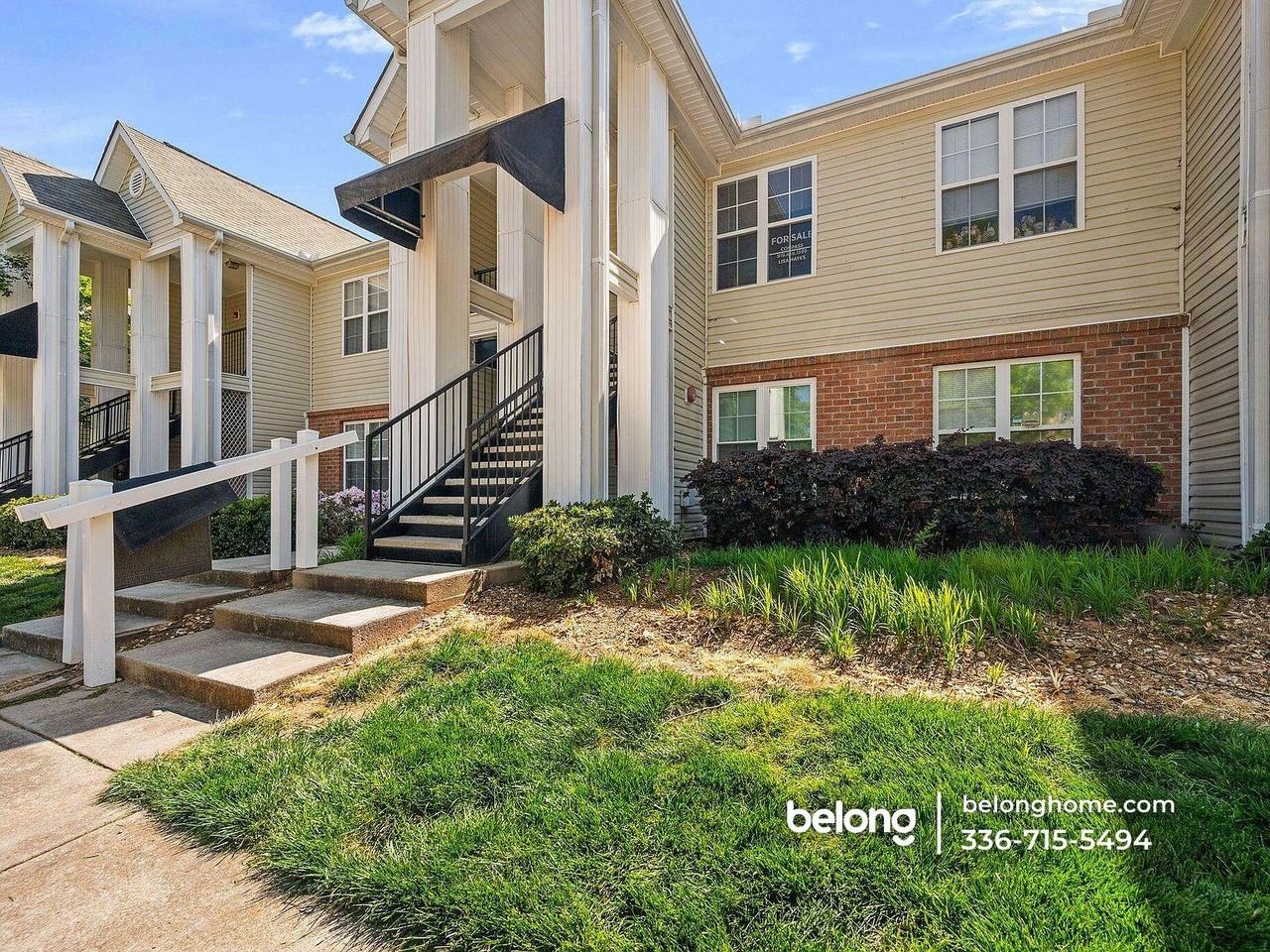 2400 Huntscroft Ln - Photo 4 of 49
