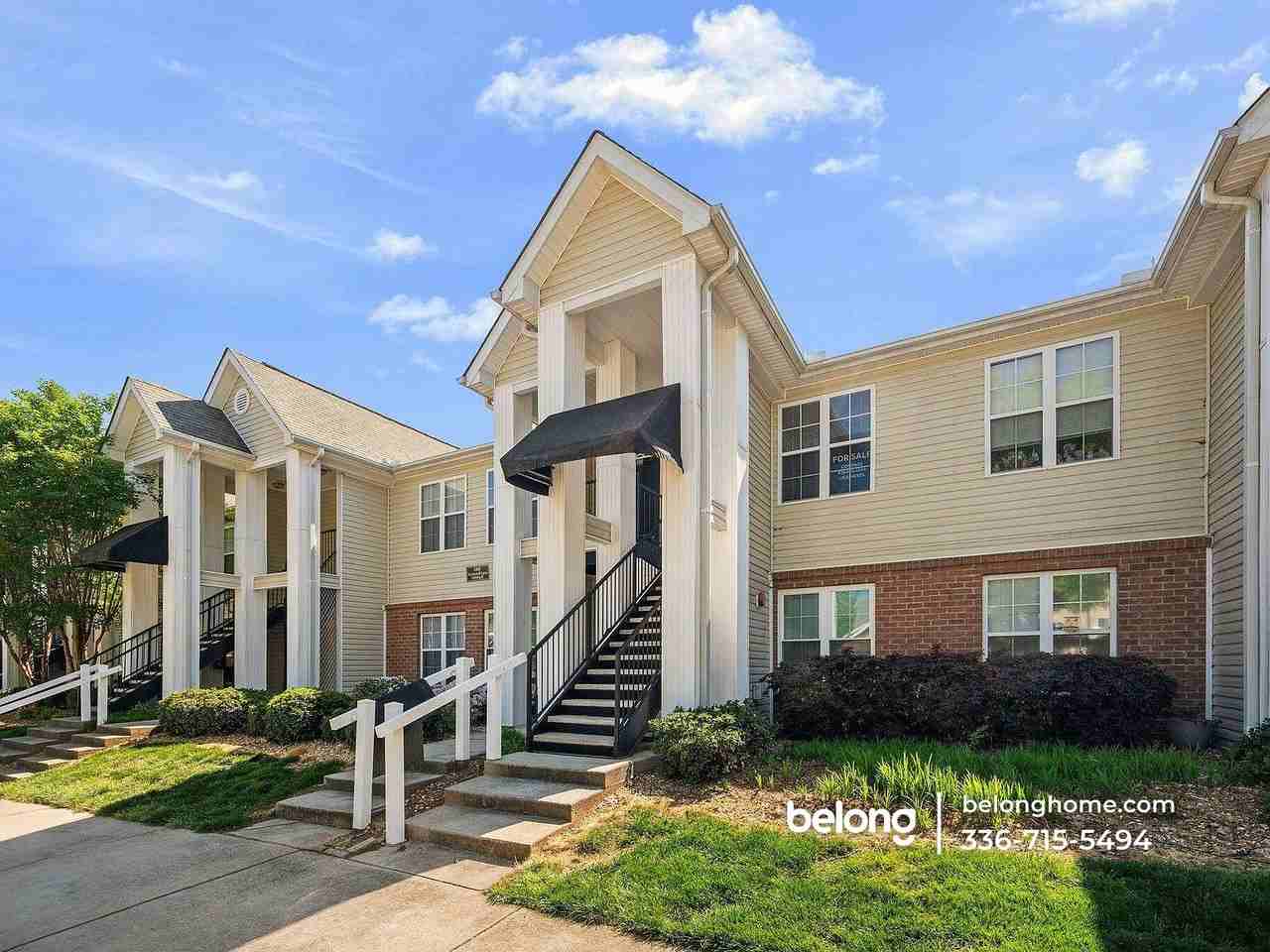 2400 Huntscroft Ln - Photo 6 of 49