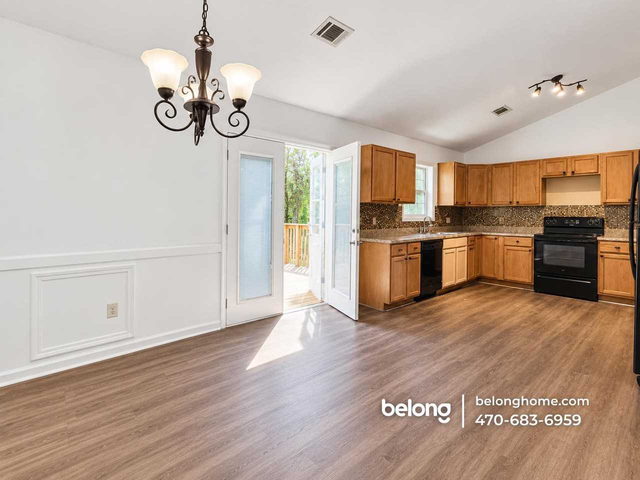 654 Peeples Valley Rd Ne - Photo 2 of 10