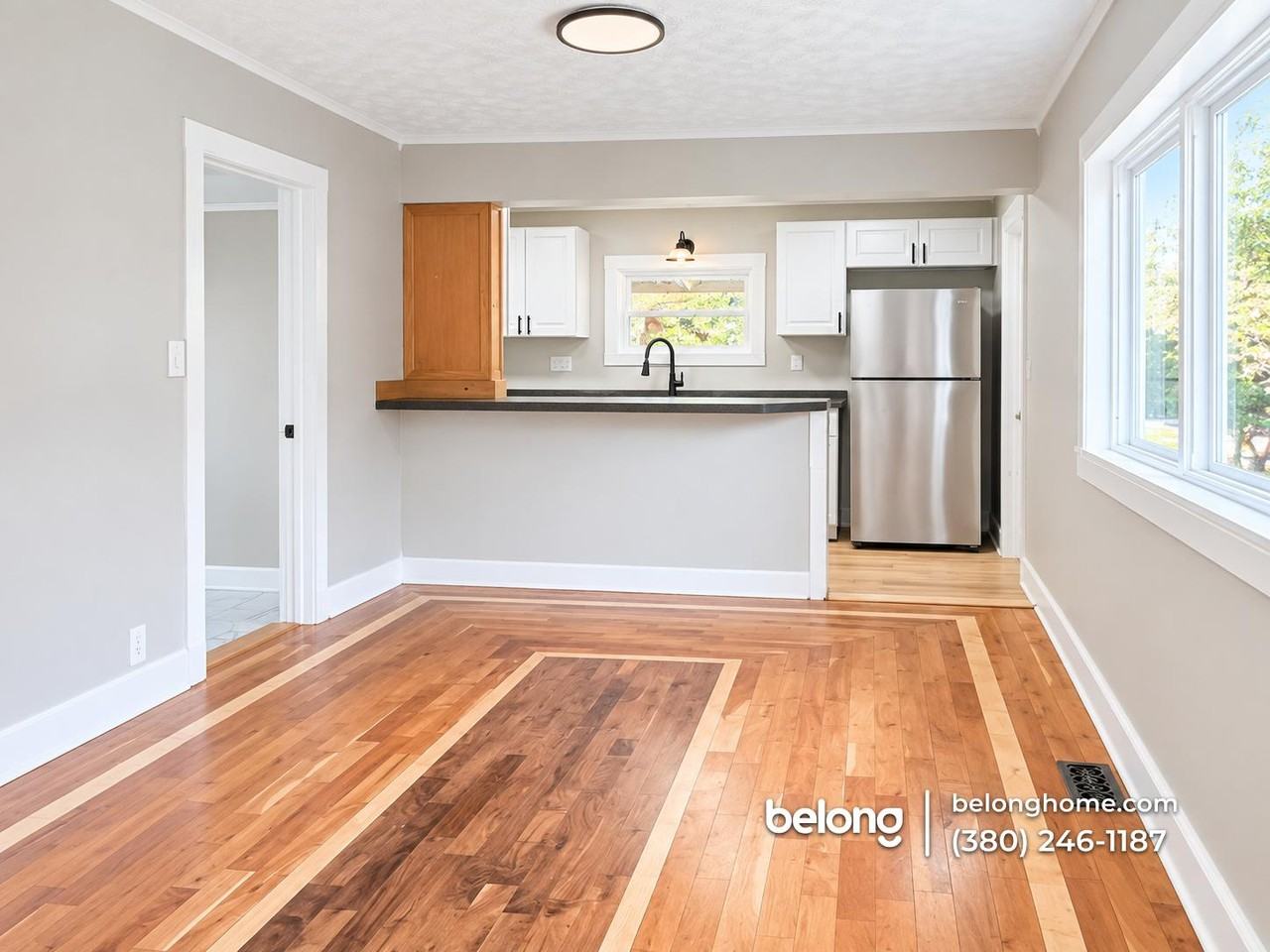 3000 N High St - Photo 2 of 4