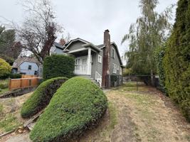 featured image of 5745 25th Ave Ne