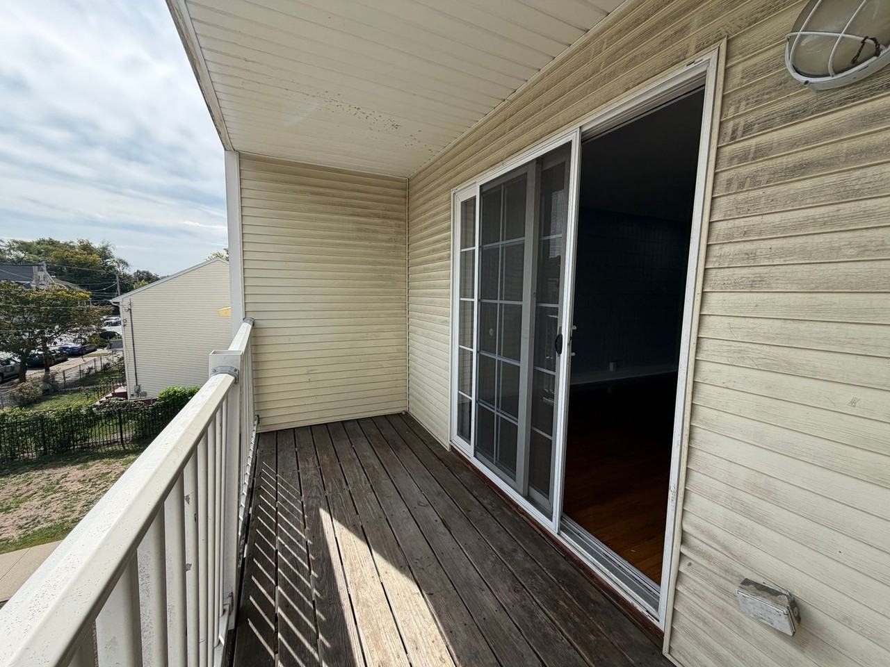 76 sherman - Photo 2 of 25
