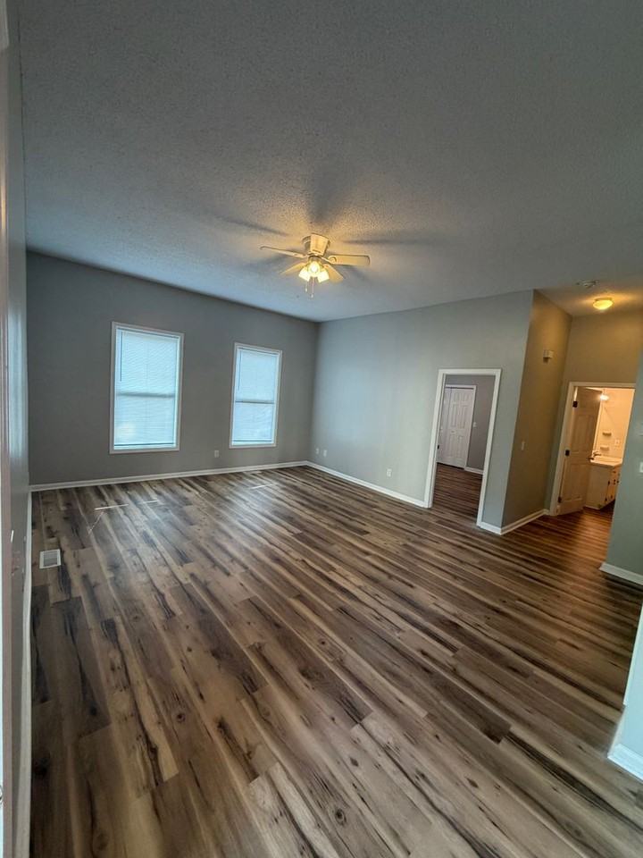 520 E Tuscaloosa St #520B