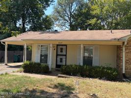 featured image of 8637 Greenview Pl