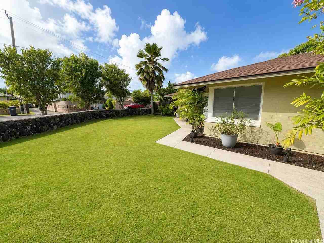 167 Makawao St - Photo 2 of 23