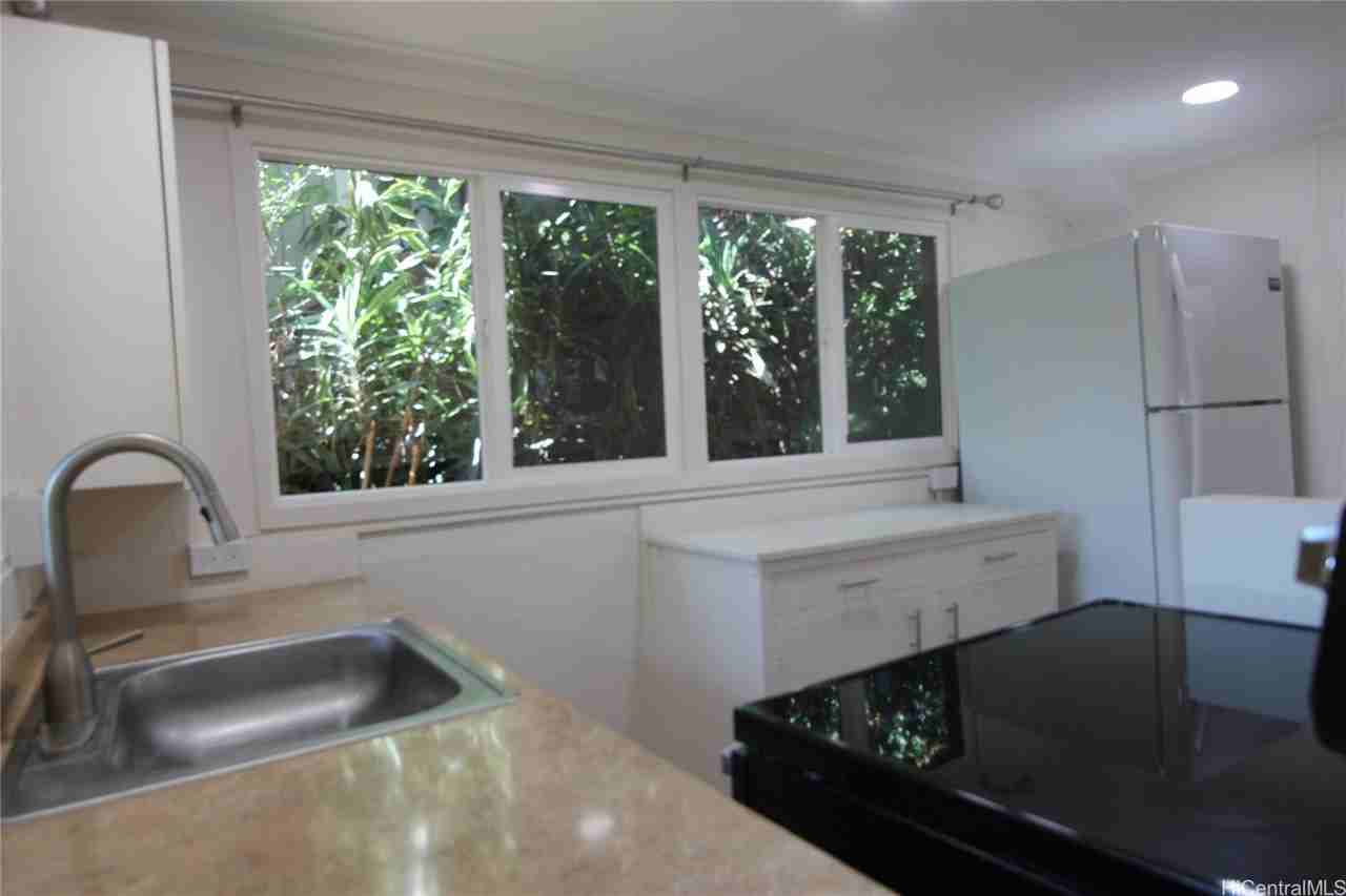 98-117 Kaulike Dr #B - Photo 3 of 21