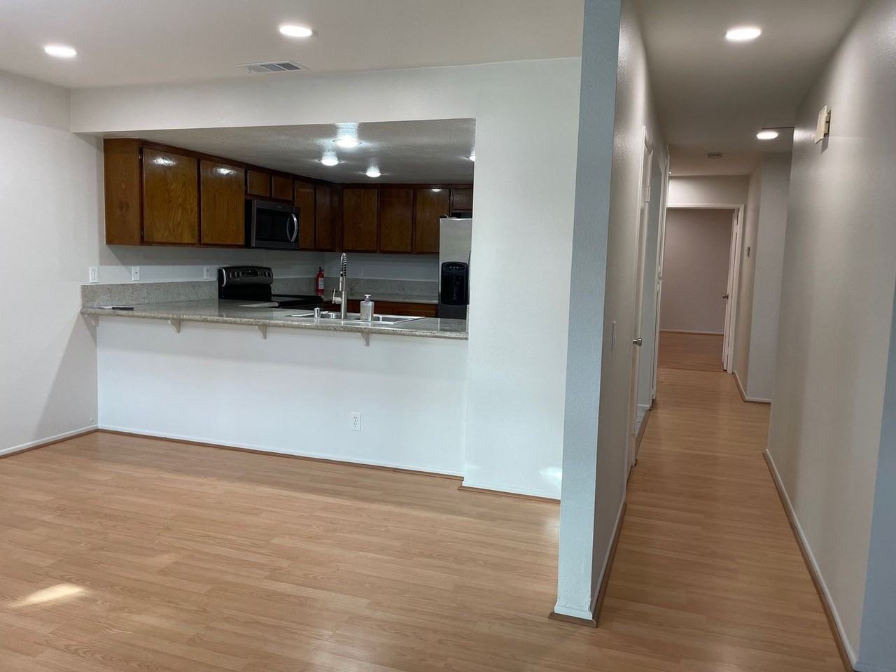 16615 Bloomfield Ave #6 - Photo 6 of 18