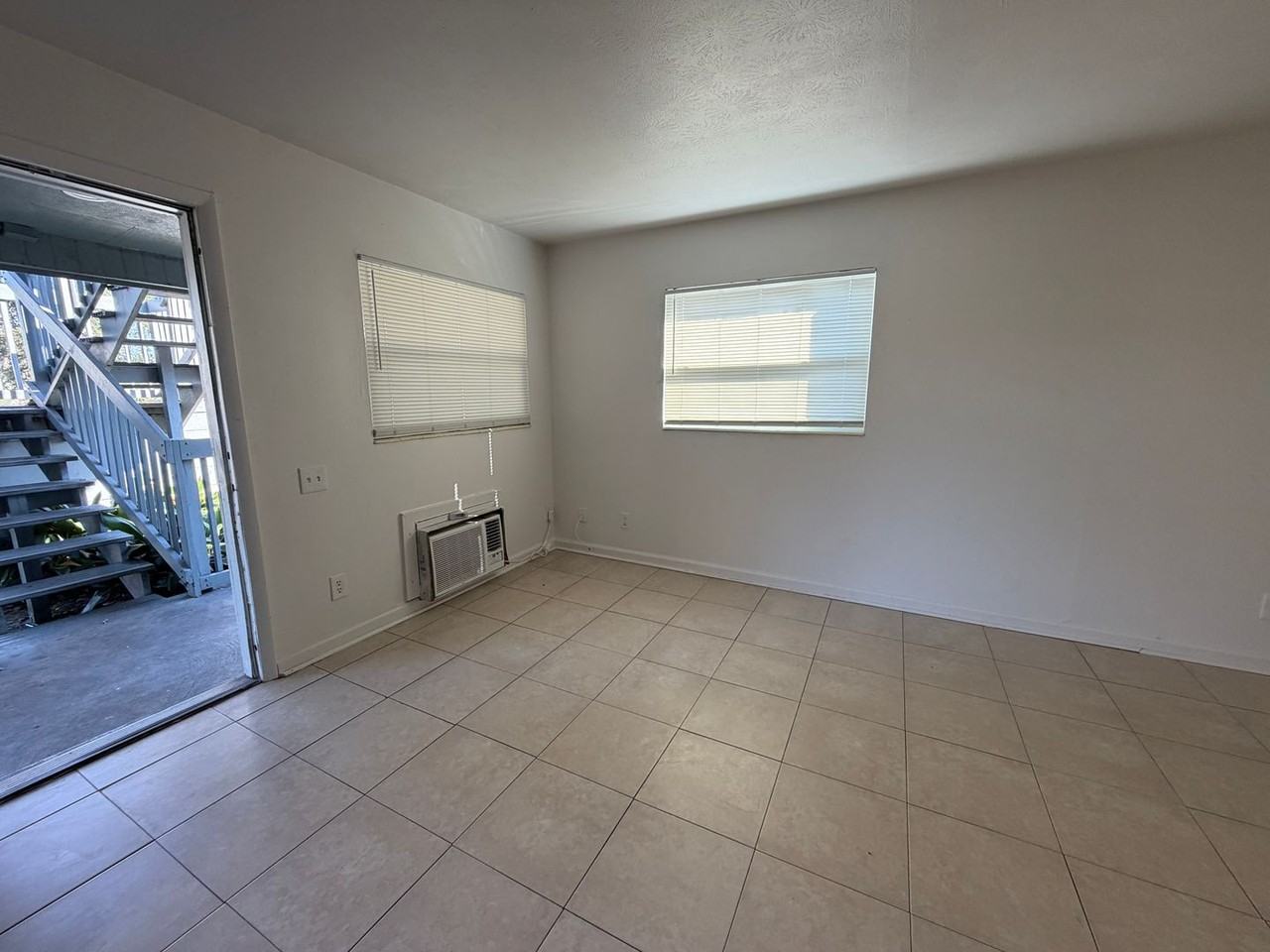 1040 Bert Rd - Photo 7 of 11