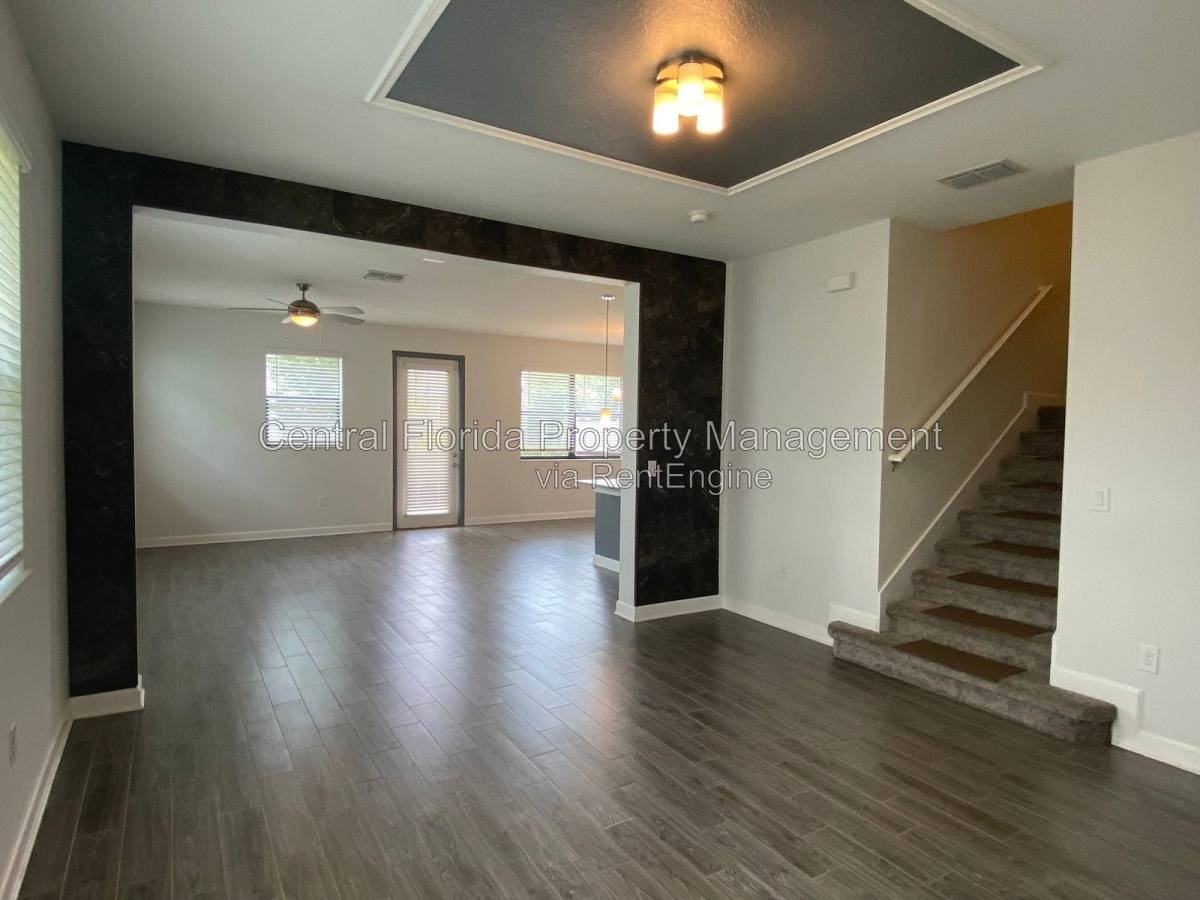 1218 Payne Stewart Dr - Photo 3 of 20