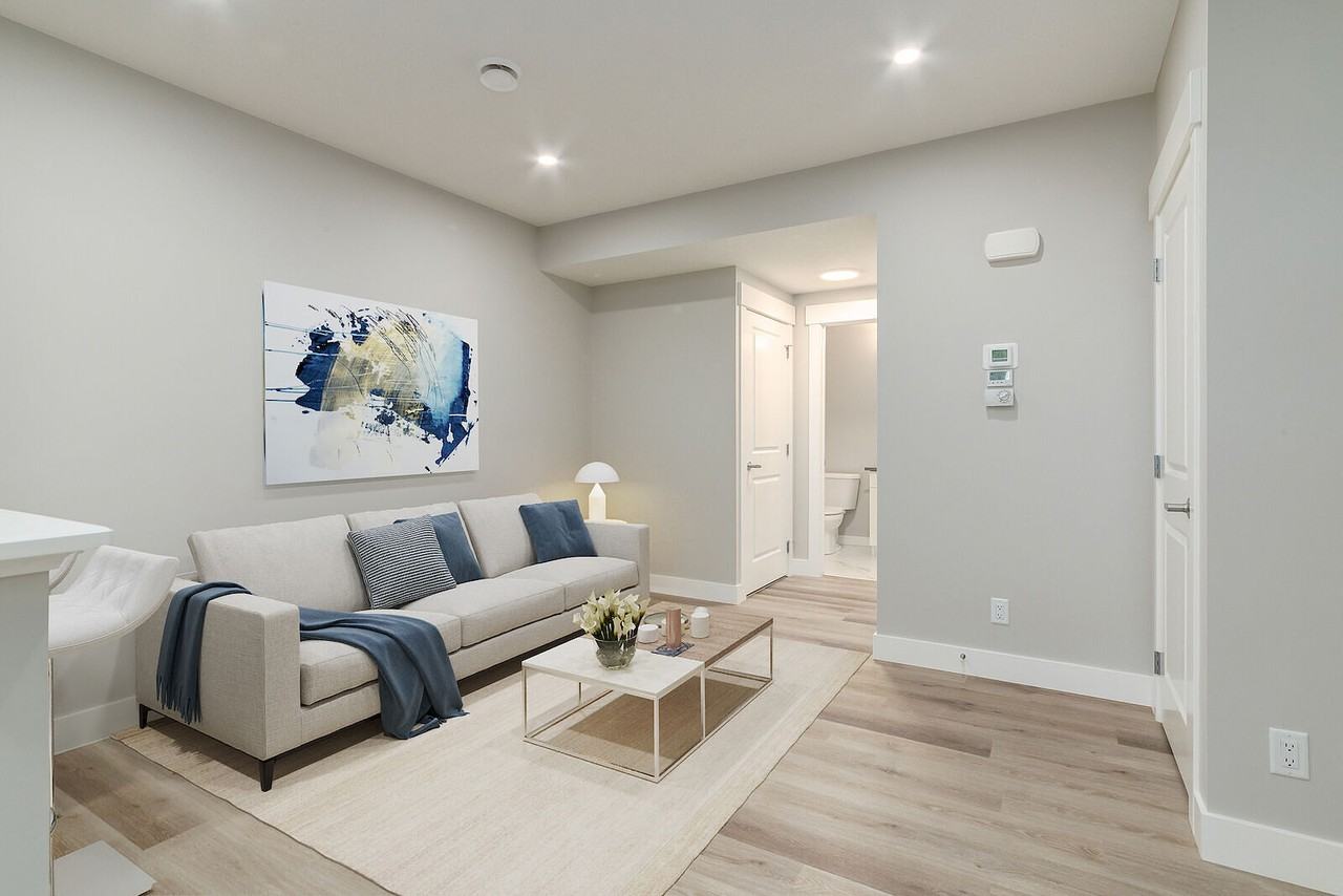 238 Magnolia Sq Se - Photo 4 of 13