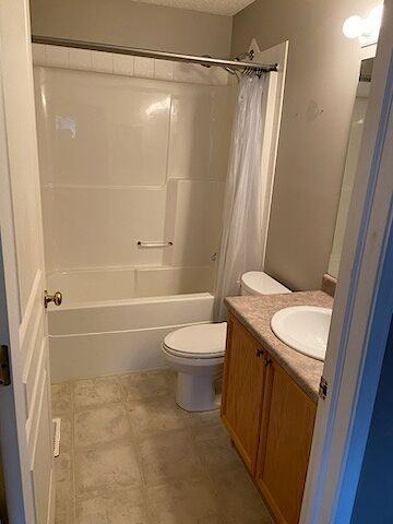 57 Ventura St - Photo 7 of 9