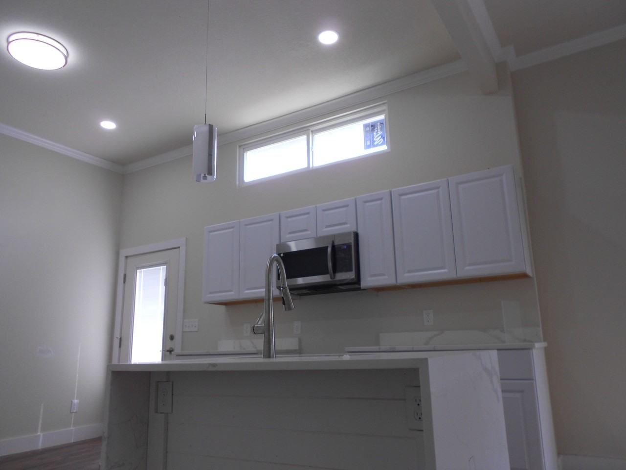 1113 Burleson #NA - Photo 6 of 24