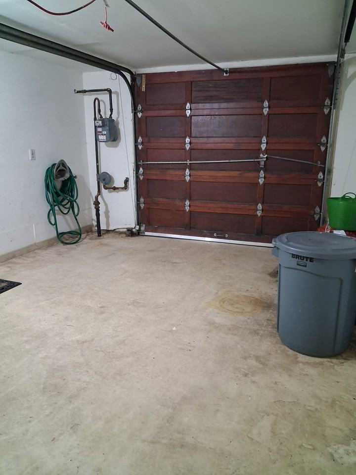 9116 Ayrdale Cres #NONE - Photo 2 of 11