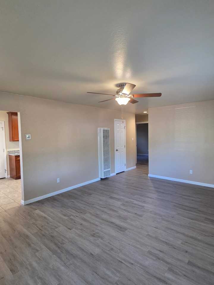 3941 53rd St #NA - Photo 5 of 12