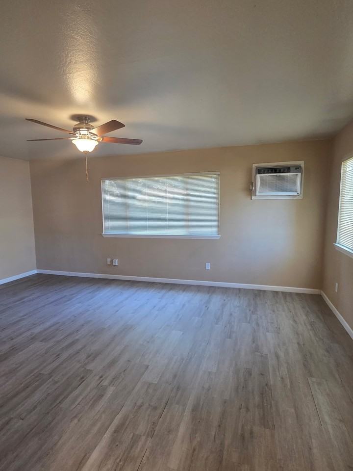 3941 53rd St #NA - Photo 6 of 12
