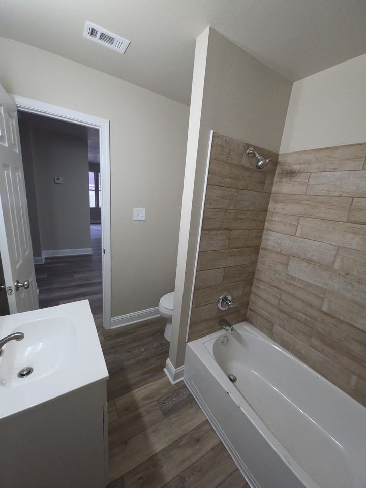 1512 Belwood St #NA - Photo 7 of 19