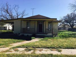 featured image of 307 W 11th St #NA