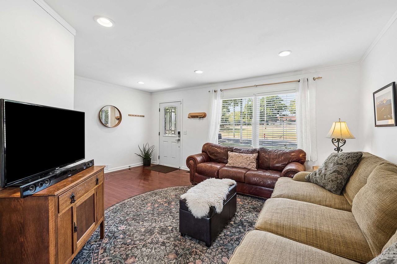 631 Lischey Ave #631 - Photo 3 of 19