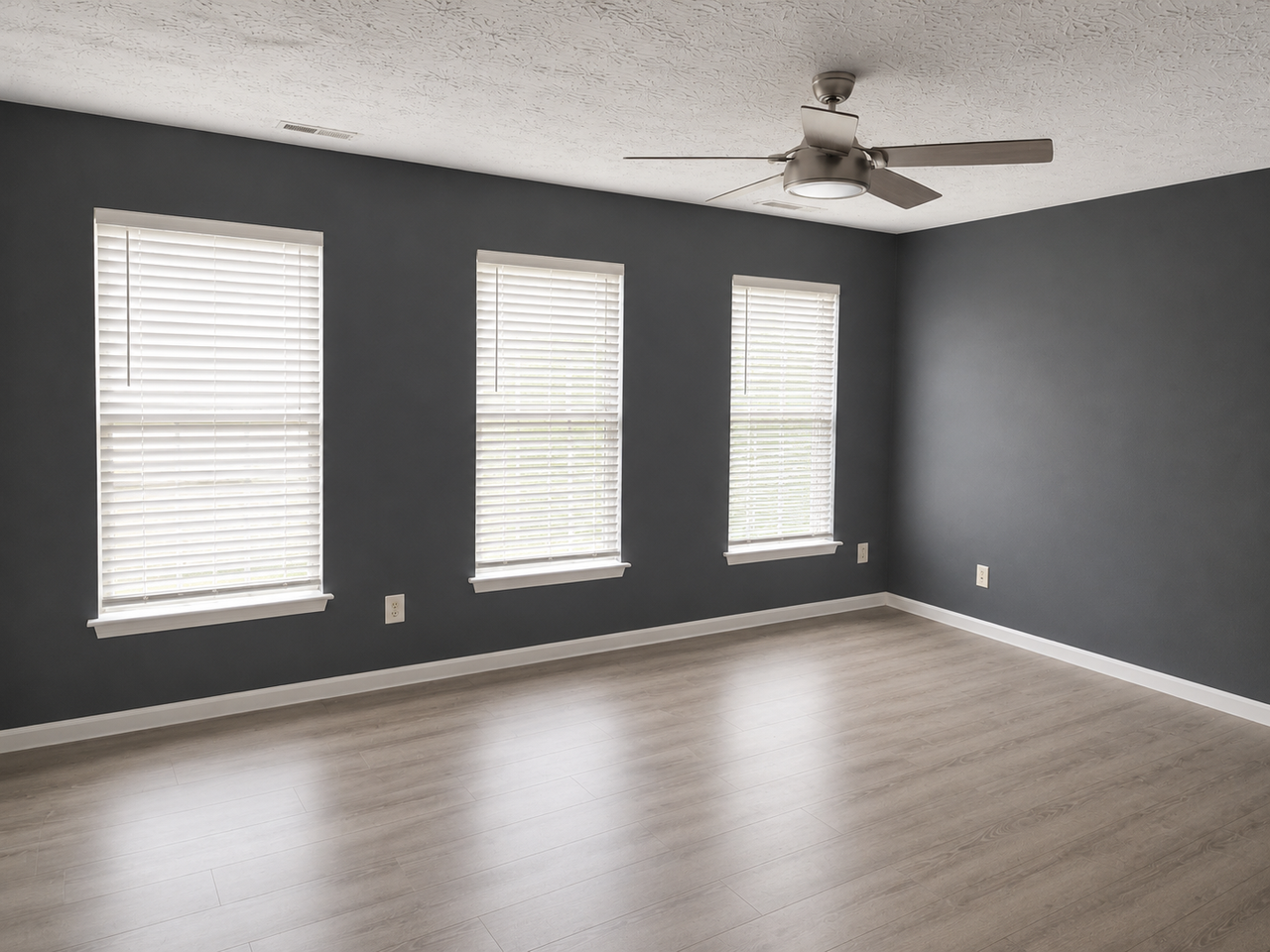 2806 Captains Cove Ct #NA - Photo 4 of 12