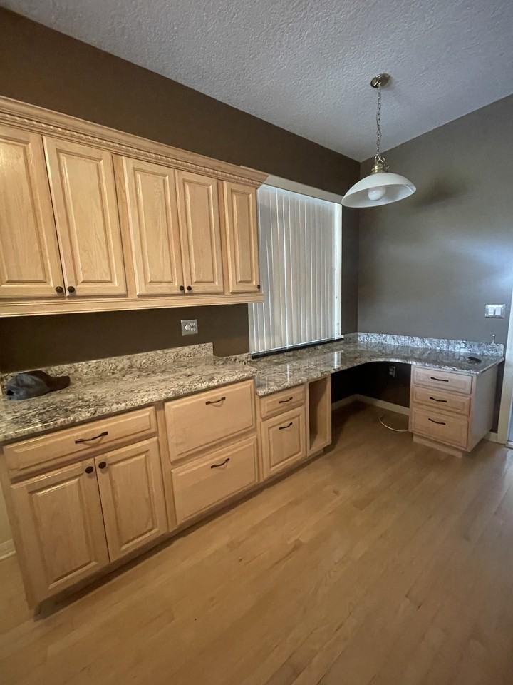 20914 Eustis Rd #NA - Photo 4 of 12
