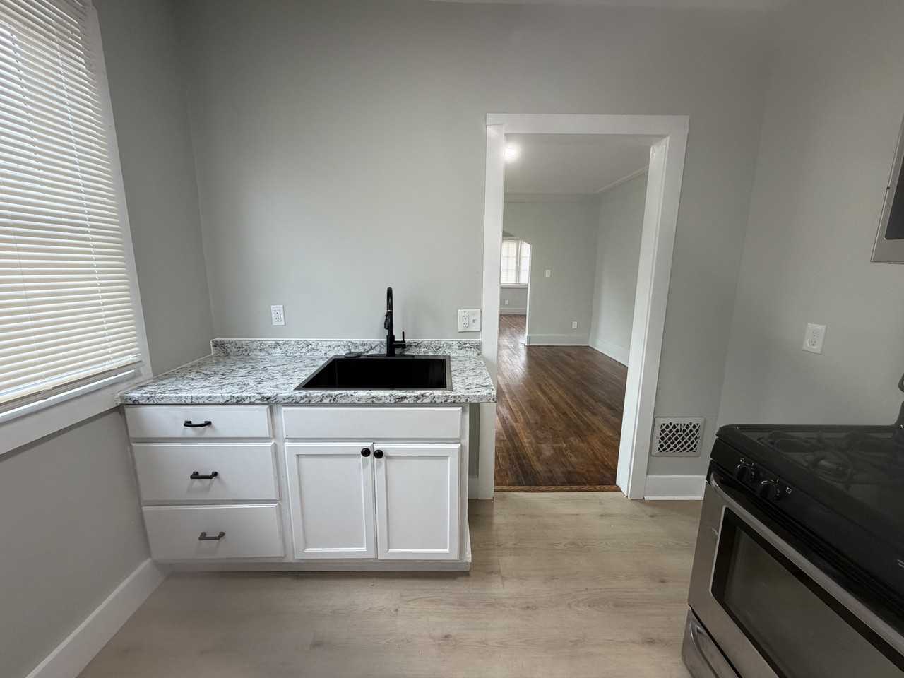 4081 W Euclid St #2 - Photo 2 of 11