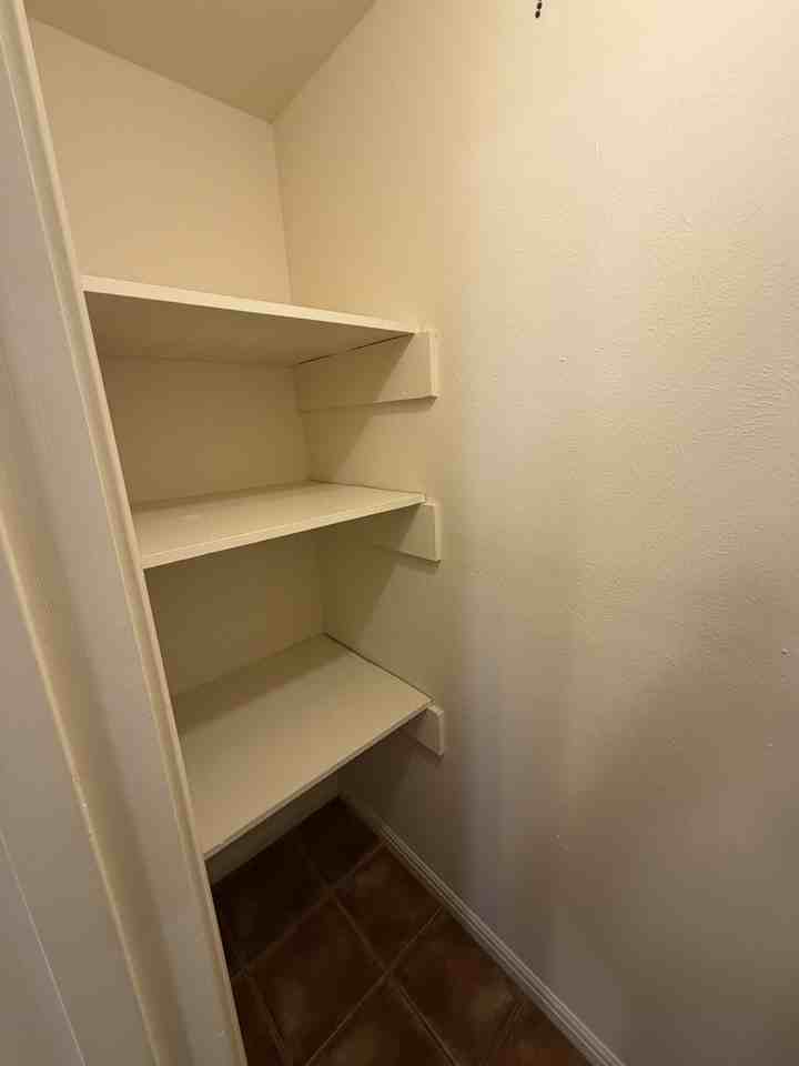 3811 51st St #B - Photo 5 of 11