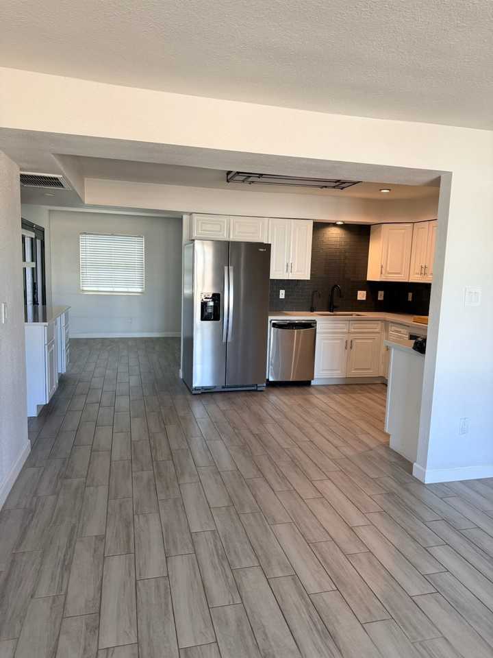 5247 W Lupine Ave #NA - Photo 4 of 14
