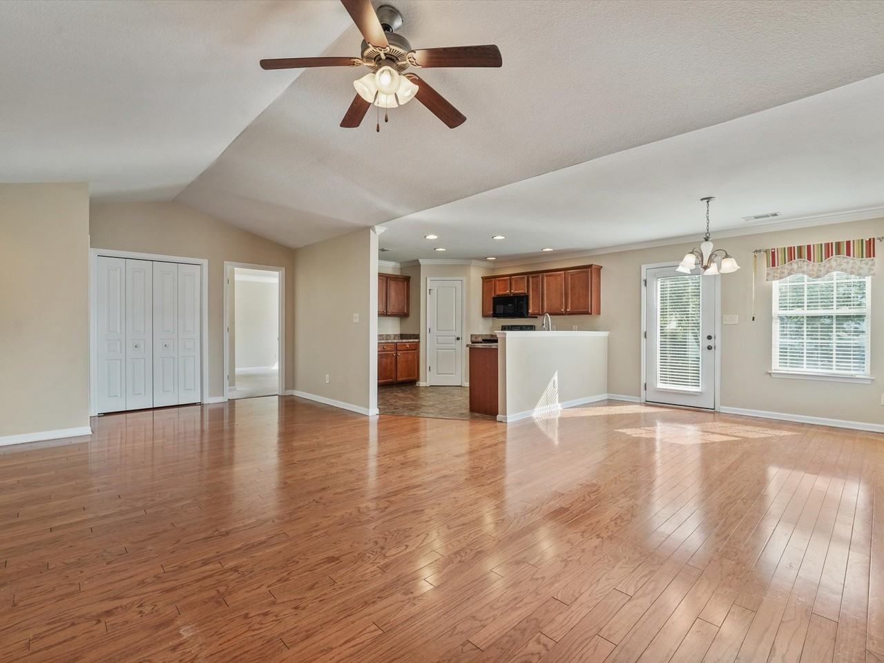 6530 Airtree Ln #NA - Photo 4 of 18