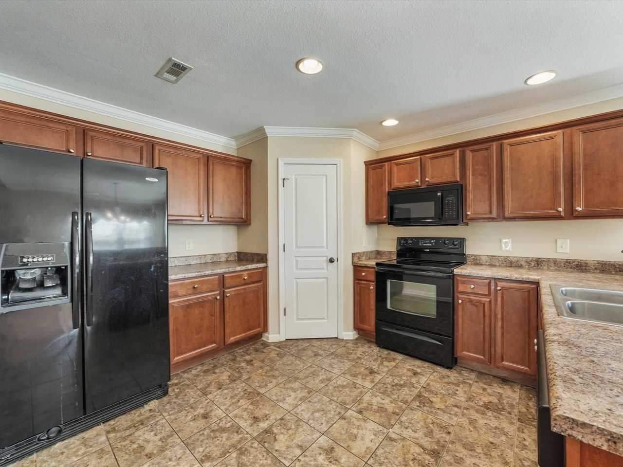 6530 Airtree Ln #NA - Photo 6 of 18