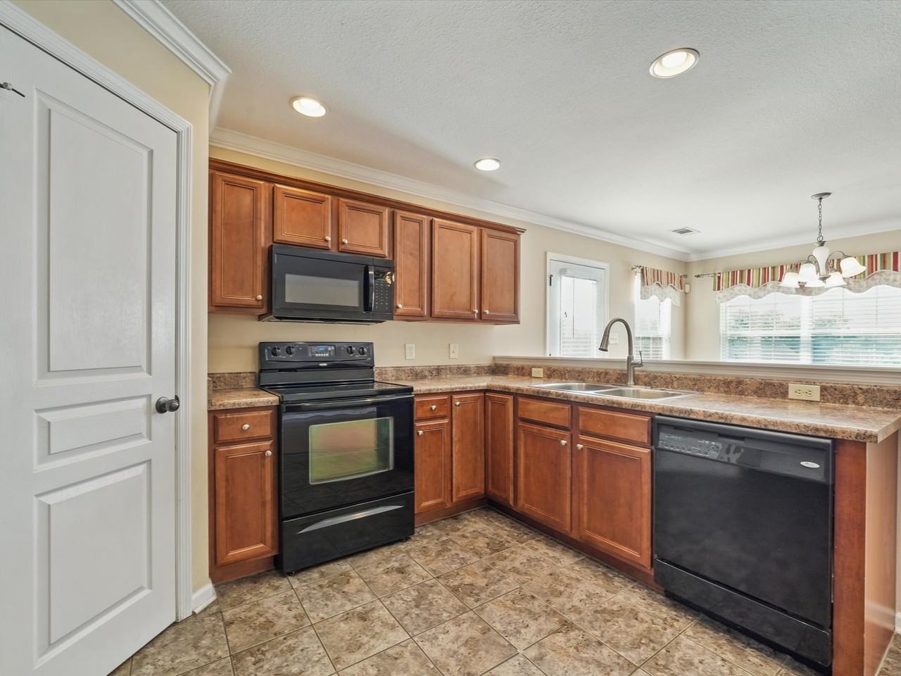 6530 Airtree Ln #NA - Photo 7 of 18
