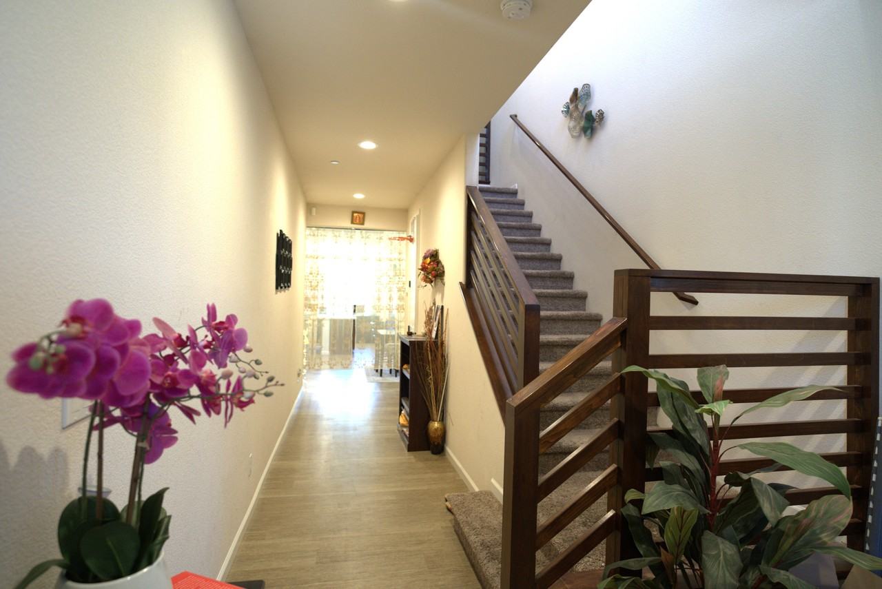 276 E Bella Serata Ave #NA - Photo 4 of 12
