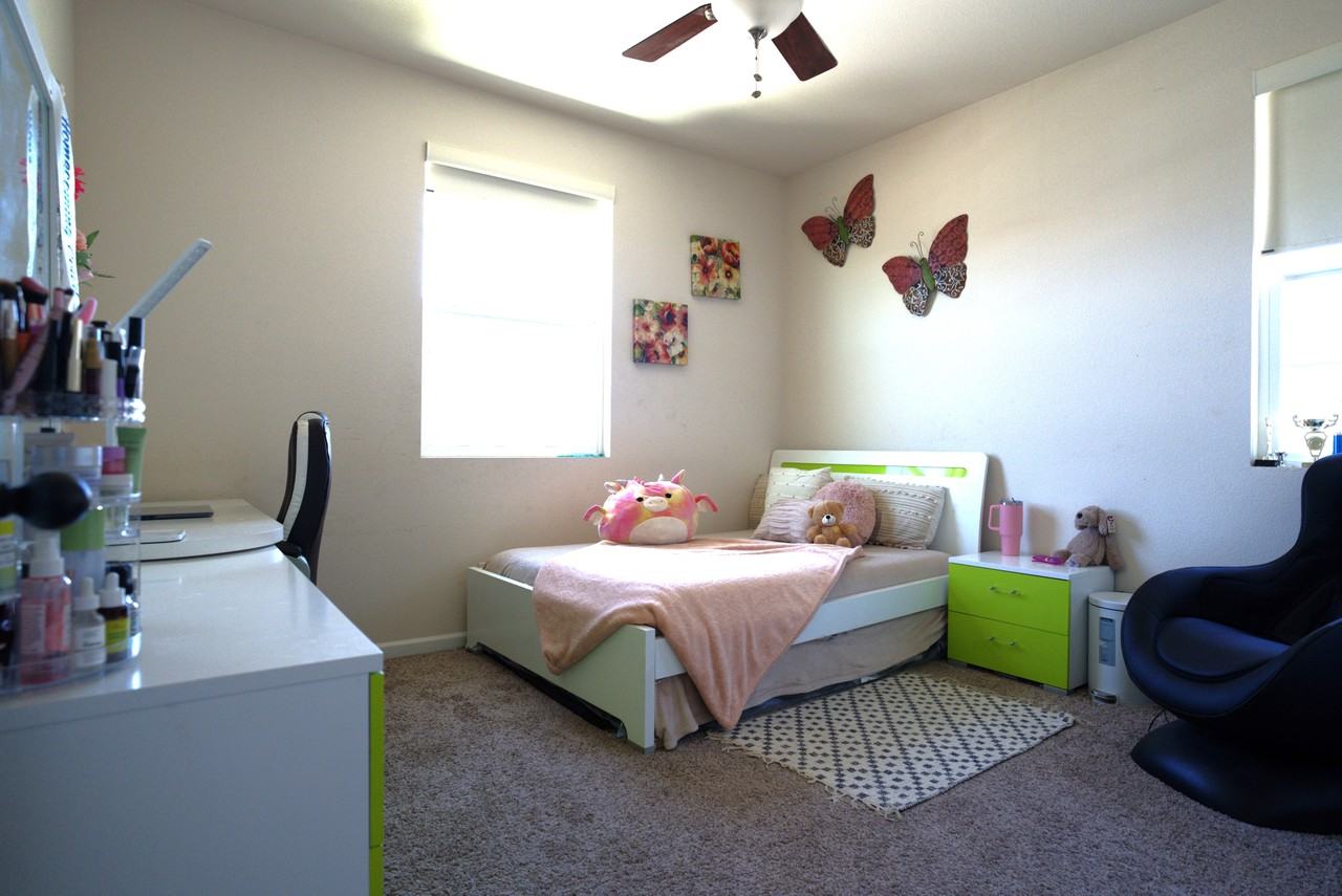 276 E Bella Serata Ave #NA - Photo 7 of 12