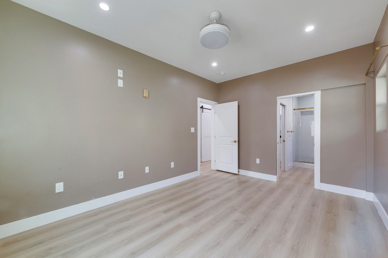 4513 Yellowstone St #NA - Photo 2 of 19