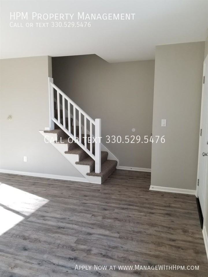 72 S Thomas Rd #6 - Photo 4 of 19